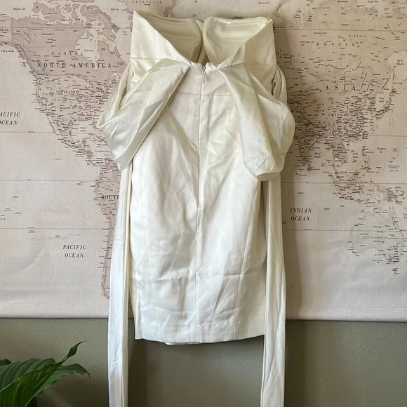 HOUSE OF CB 'Aisha' Ivory Satin Strapless Dress NWOT - Picture 9 of 13